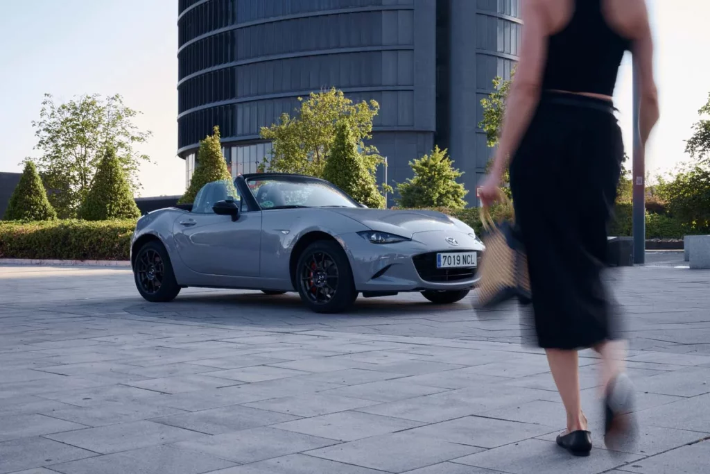 MAZDA MX 5 esgrimista Ines Escudero ESPANA14 Motor16