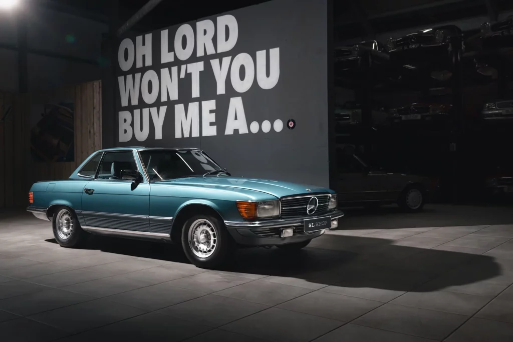 La increíble historia del Mercedes 500 SL con 42 años de vida y solo 42 millas recorridos 5 Motor16 MERCEDES 500 SL SLSHOP 42 Mile R107 500SL 001 1 Motor16