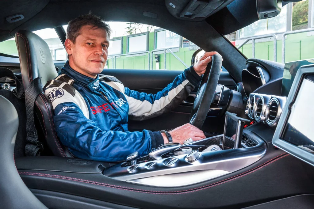 El histórico récord de Mercedes-AMG en la Fórmula 1 21 Motor16 MERCEDES SAFETY CAR Bernd Maylander Official FIA F1® Safety Car Fahrer AMG Markenbotschafter 4 Motor16