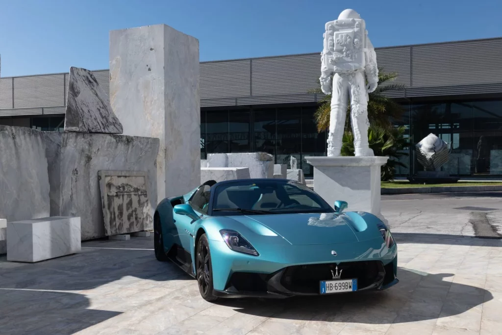 El Maserati McPura 2026 nos pone los dientes largos recorriendo la Toscana  11 Motor16 El Maserati McPura 2026 nos pone los dientes largos recorriendo la Toscana