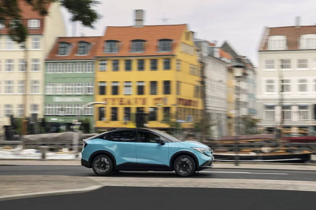 Al volante del Nissan Leaf 2026: El pionero sigue su propio camino 5 Motor16 Nissan Leaf 2026 11 Motor16