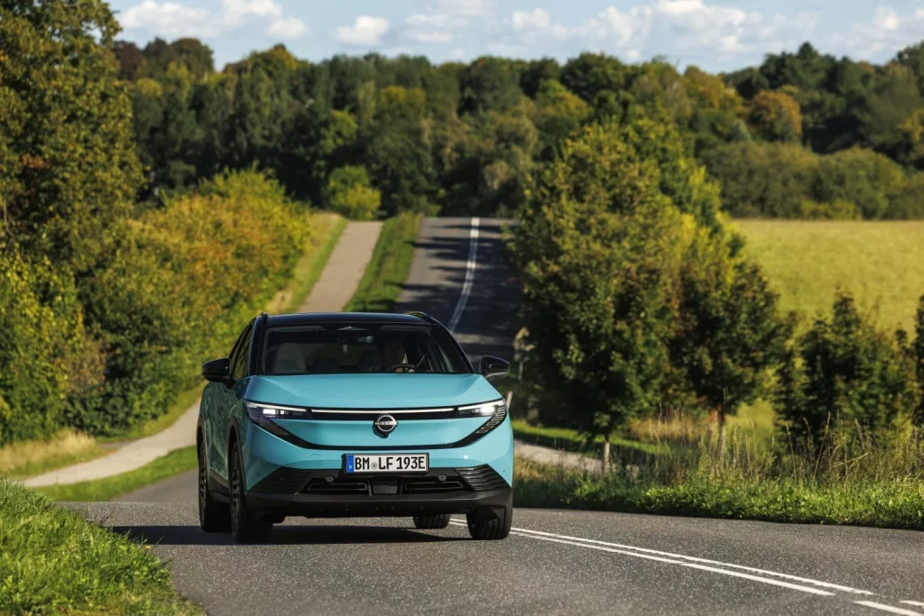 Al volante del Nissan Leaf 2026: El pionero sigue su propio camino 24 Motor16 Nissan Leaf 2026 20 Motor16