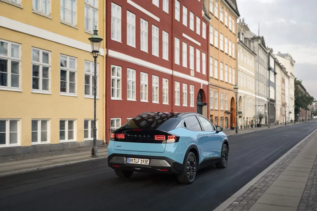 Al volante del Nissan Leaf 2026: El pionero sigue su propio camino 12 Motor16 Nissan Leaf 2026 6 Motor16