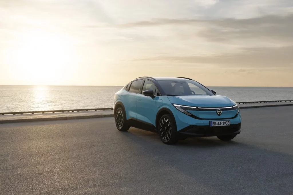 Al volante del Nissan Leaf 2026: El pionero sigue su propio camino 59 Motor16 Nissan Leaf 2026 60 Motor16