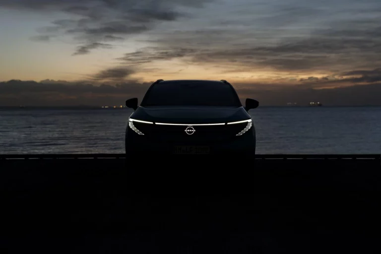 Nuevo Nissan LEAF: estrena tercera generación en pleno eclipse solar