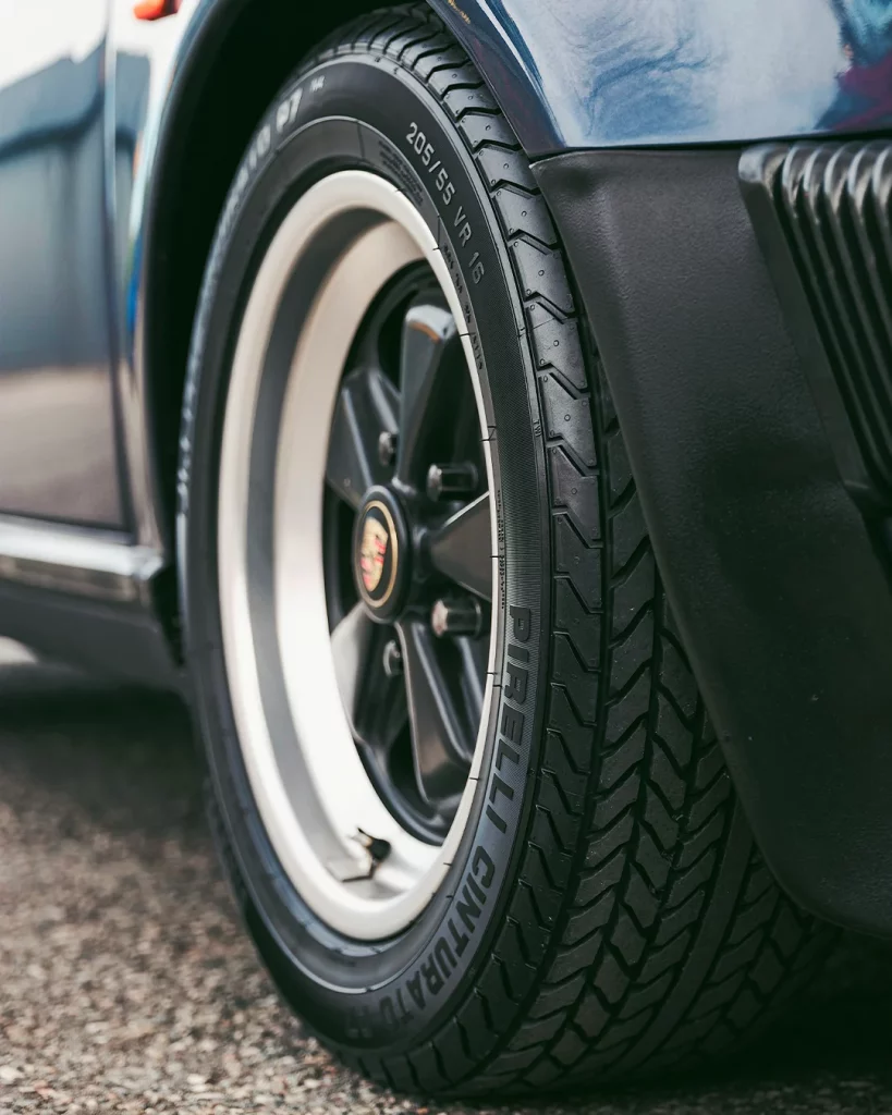 Pirelli lanza neumáticos para los Porsche clásicos: del 356 al 997 1 Motor16 Pirelli lanza neumáticos para los Porsche clásicos: del 356 al 997