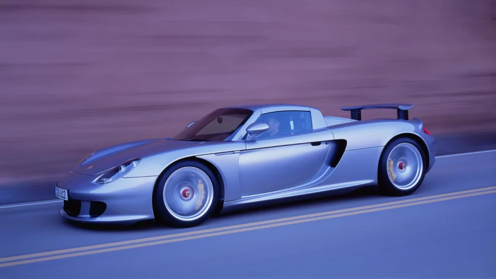 Porsche Carrera GT 21 Motor16