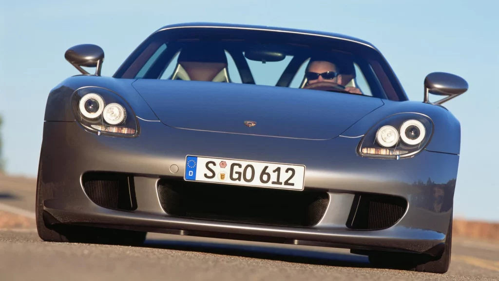 Porsche Carrera GT 22 Motor16