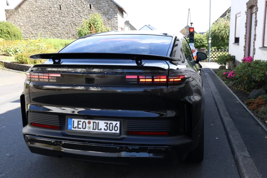 Habrá un Porsche Cayenne Turbo GT... eléctrico 15 Motor16 Porsche Cayenne Turbo GT 13 Motor16