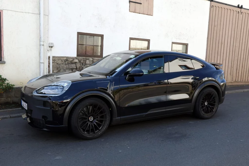 Habrá un Porsche Cayenne Turbo GT... eléctrico 7 Motor16 Porsche Cayenne Turbo GT 5 Motor16
