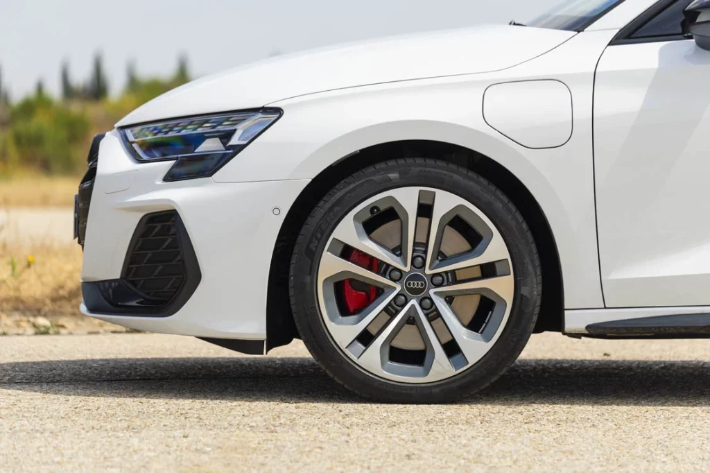 Prueba del Audi A3 Sportback TFSIe 272 CV S tronic. Eléctrico por la mañana, GTI por la tarde 29 Motor16 Prueba Audi A3 Sportback TFSIe 272 CV 23 Motor16