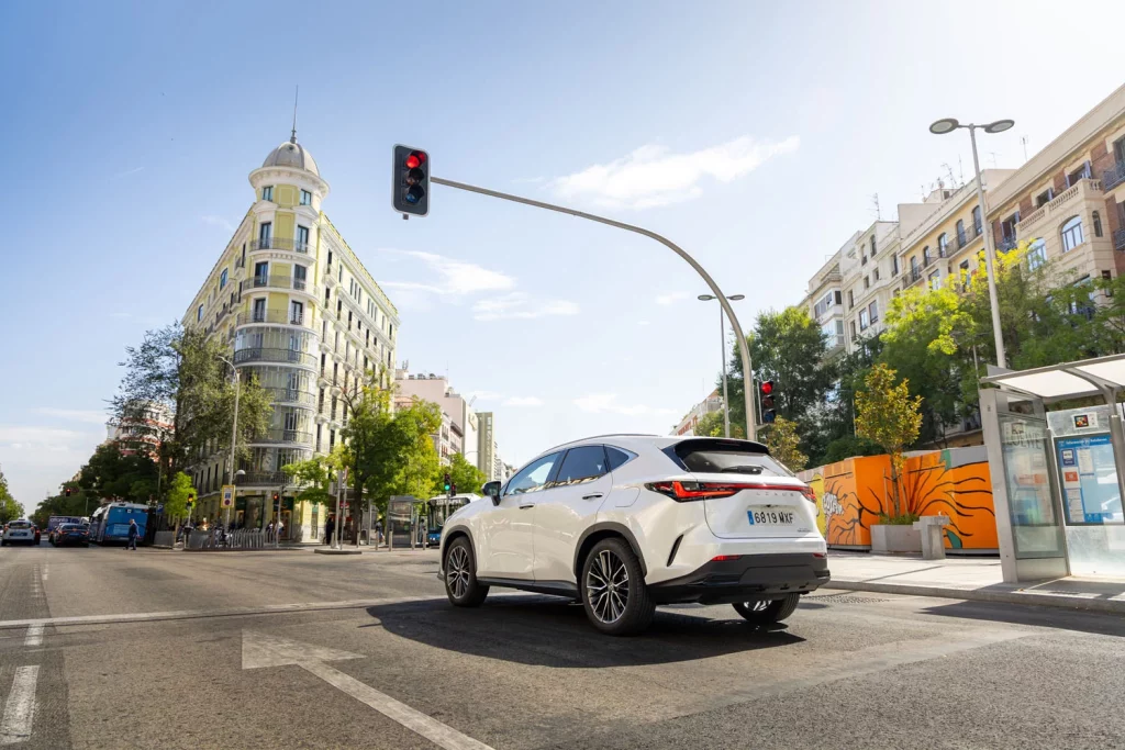 Ruta arquitectónica en el Lexus NX 450h+: Madrid, a la vanguardia 18 Motor16 RUTA ARQUITECTONICA LEXUS MADRID 11 Motor16