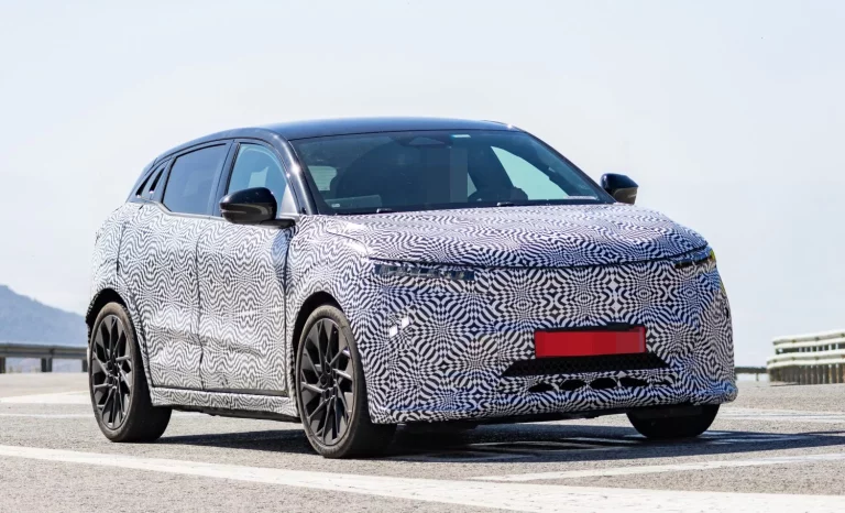 Renault Megane E-Tech 2026: primeras imágenes y grandes cambios en el compacto eléctrico
