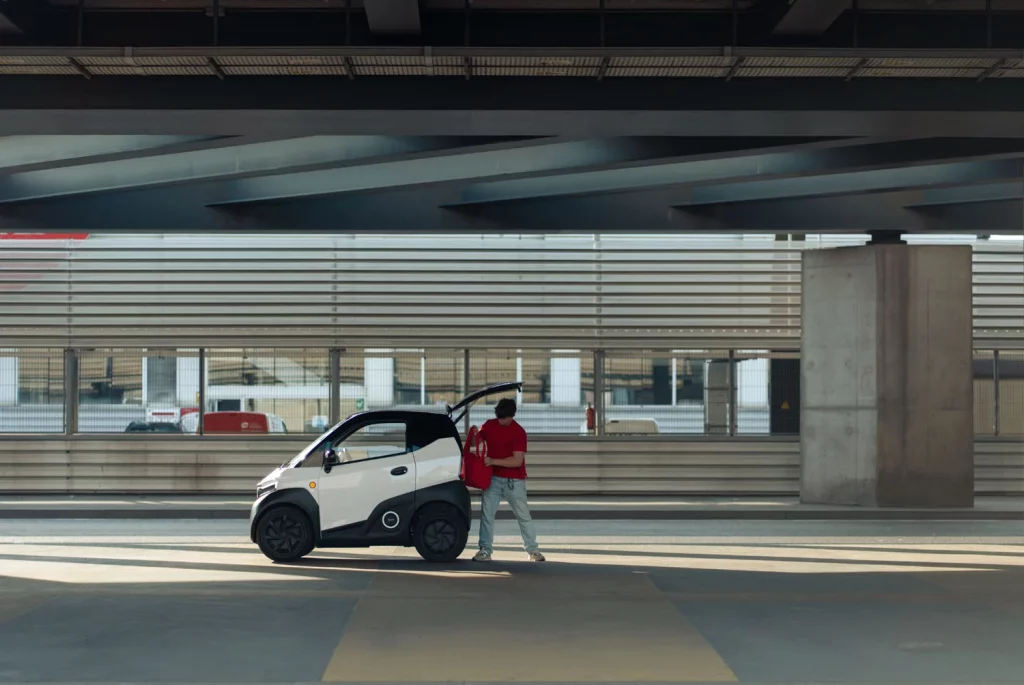 Silence S04, el eléctrico se hace pequeño, inteligente y urbano 7 Motor16 SILENCE S04 4 Motor16