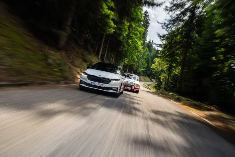 Škoda Fabia 130: el utilitario checo más radical de la historia llega como homenaje a los rallys