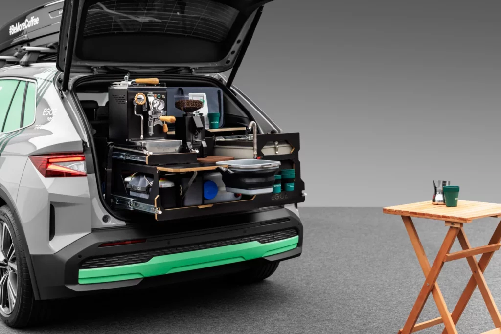 Skoda coffee car elroq enyaq7 Motor16