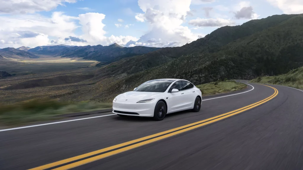 TESLA MODEL 3 STANDARD 7 Motor16