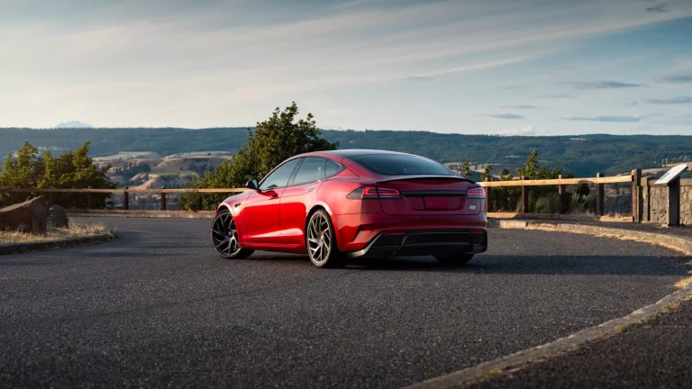 recall Tesla 2026: 5 millones de coches en China por un fallo en las puertas que puede dejarte atrapado