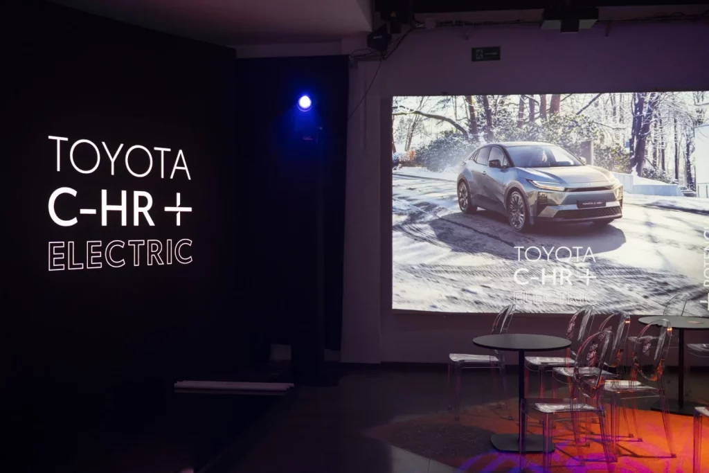 Primer contacto con el Toyota C-HR+ eléctrico. En el momento adecuado y con el precio justo 7 Motor16 Toyota C HR 2026 1 Motor16