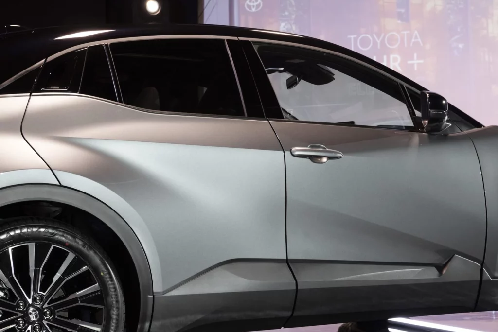 Primer contacto con el Toyota C-HR+ eléctrico. En el momento adecuado y con el precio justo 28 Motor16 Toyota C HR 2026 26 Motor16