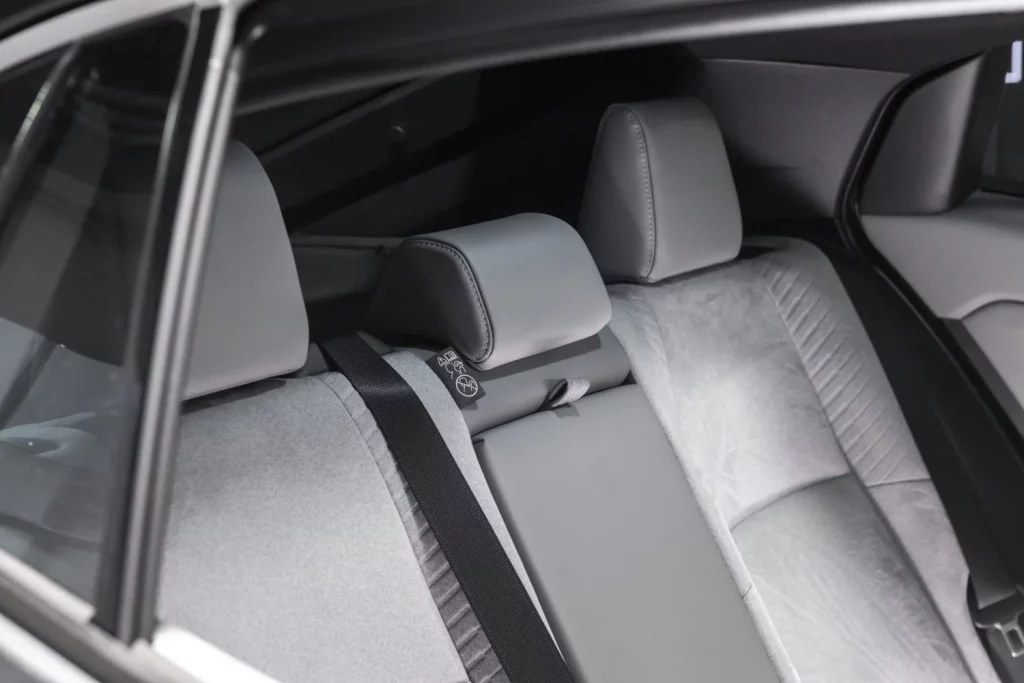 Primer contacto con el Toyota C-HR+ eléctrico. En el momento adecuado y con el precio justo 42 Motor16 Toyota C HR 2026 39 Motor16