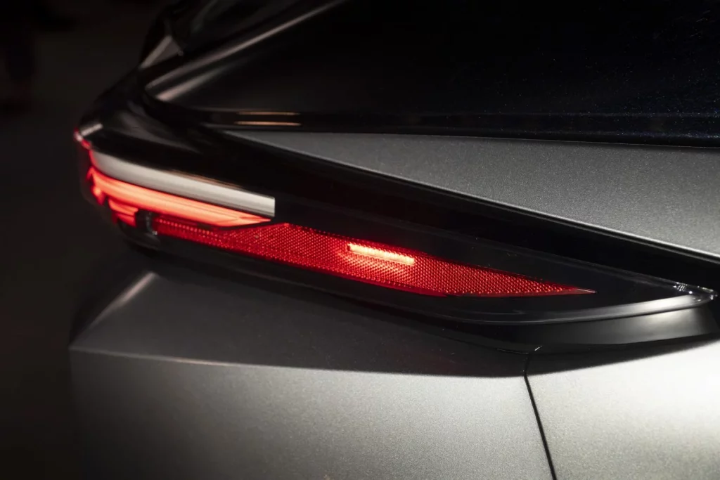 Primer contacto con el Toyota C-HR+ eléctrico. En el momento adecuado y con el precio justo 12 Motor16 Toyota C HR 2026 6 Motor16