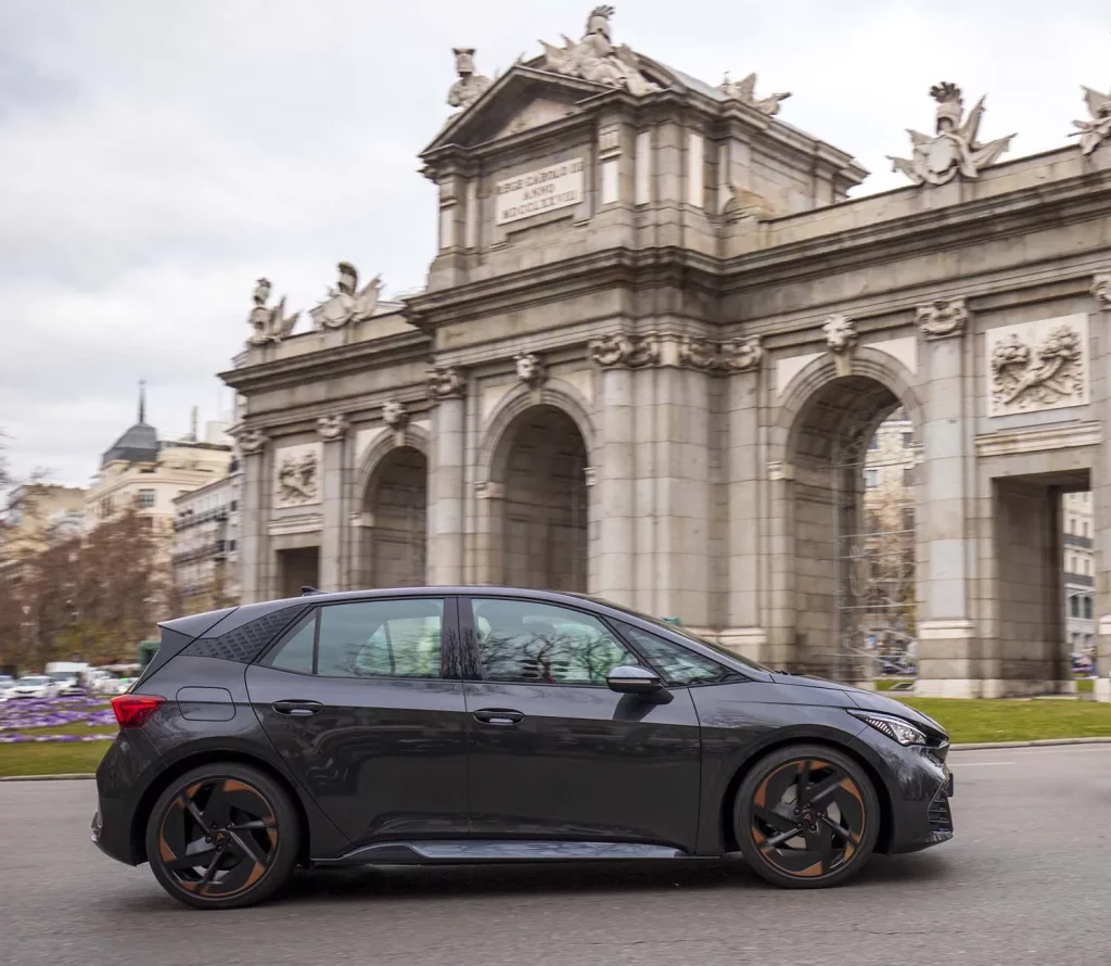 La nueva campaña de Cupra está centrada sobre todo en Madrid. 