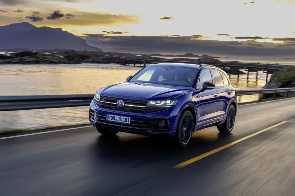 El adiós de una leyenda: Volkswagen despide al Touareg con una edición limitada que cierra 23 años de historia 5 Motor16 VOLKSWAGEN TOUAREG 3 Motor16