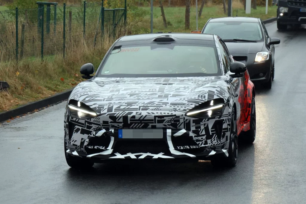 Xiaomi pone a punto el YU7 GT, que podría llegar a 1.000 CV 3 Motor16 Xiaomi YU7 GT 1 Motor16