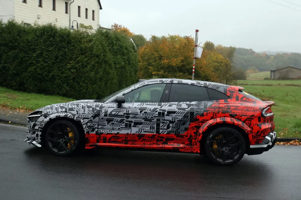 Xiaomi pone a punto el YU7 GT, que podría llegar a 1.000 CV 1 Motor16 Xiaomi YU7 GT