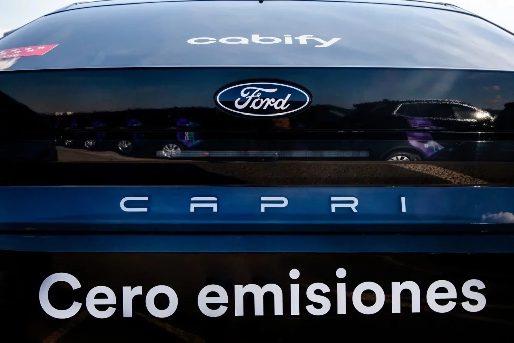 YDRAY Ford y Cabify 1 Motor16