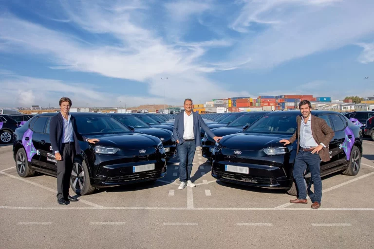 Cabify se pone las pilas en Madrid: así son los 230 coches eléctricos en los que podrás viajar