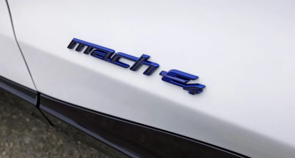 El Ford Mustang Mach-E GT California Special reescribe los años 60 con tecnología eléctrica 12 Motor16 ford Mustang Mach E GT California Special 21 Motor16