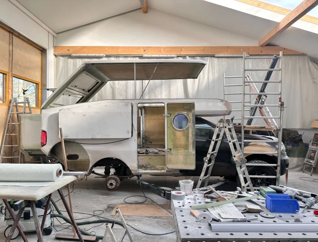 El Ford Ranger se convierte en un camper todoterreno nada convencional
