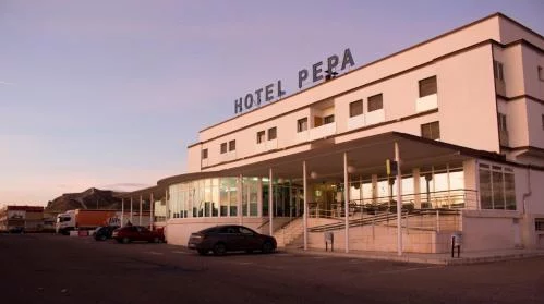 Mariano (39), camionero: "Mis 299 compañeros y yo hemos elegido los tres mejores restaurantes de carretera de toda España" 2 Motor16 Hotel Restaurante Pepa
