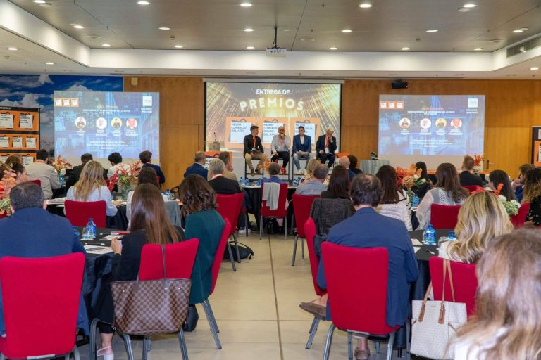 Conocer a los finalistas de los Premios al Mejor Comercio del Año® y Mejor Comercio Online del Año® 2026