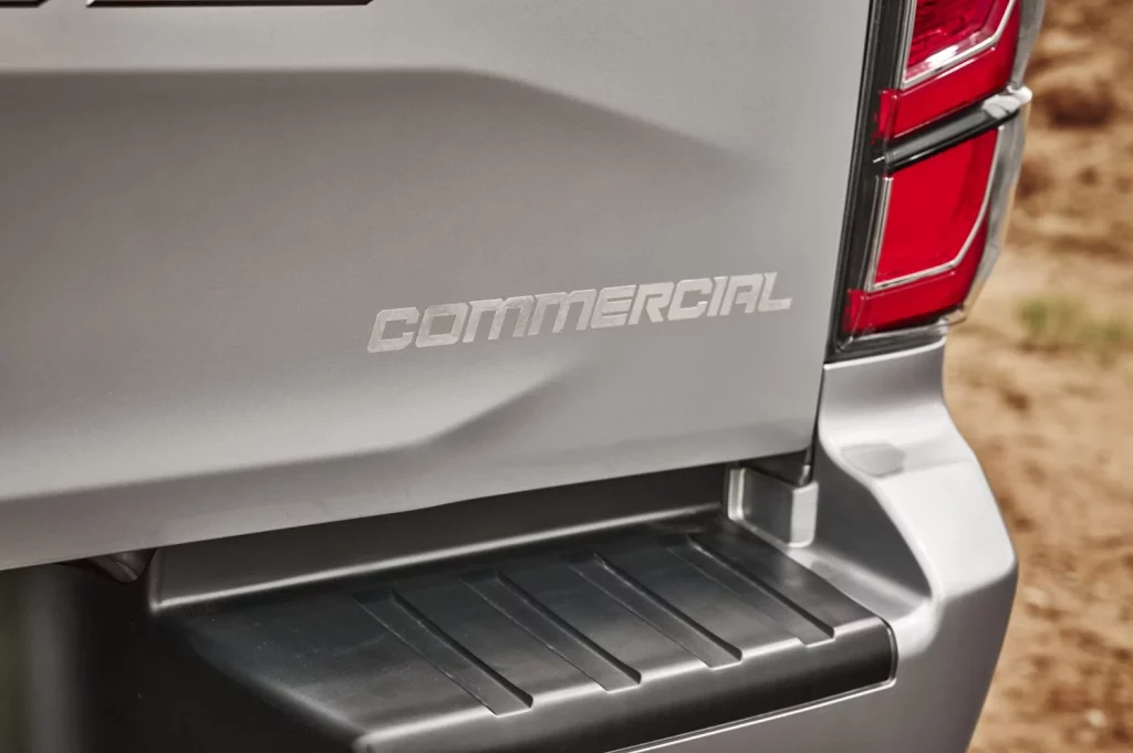 isuzu d max comercial dos plazas doble cabina 20 Motor16