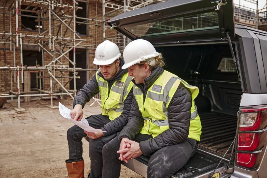 isuzu d max comercial dos plazas doble cabina 30 Motor16