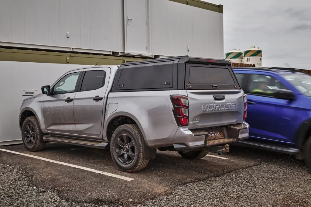 Isuzu D-Max V-Cross Commercial: Un pick up doble cabina con sorpresa