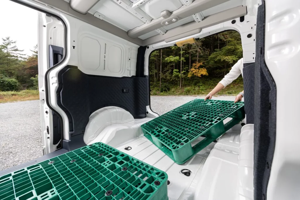 El Kia PV5 revoluciona la movilidad comercial con diseño modular y hasta 416 km de autonomía