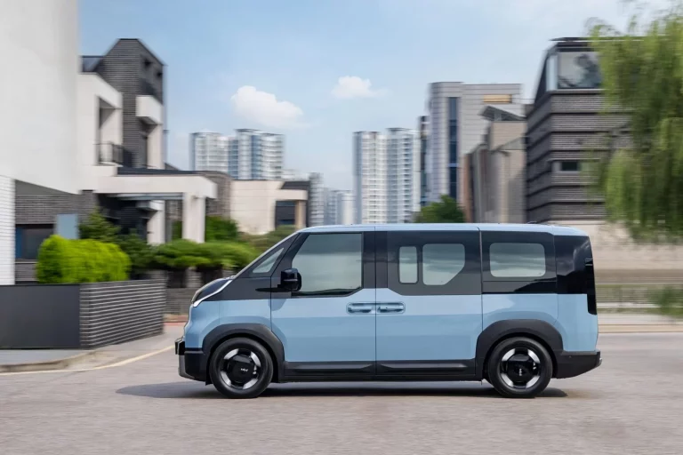 El Kia PV5 revoluciona la movilidad comercial con diseño modular y hasta 416 km de autonomía