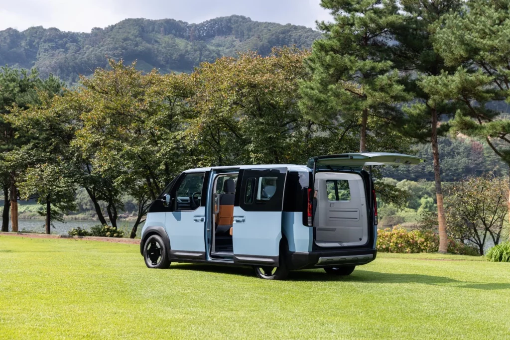 El Kia PV5 revoluciona la movilidad comercial con diseño modular y hasta 416 km de autonomía