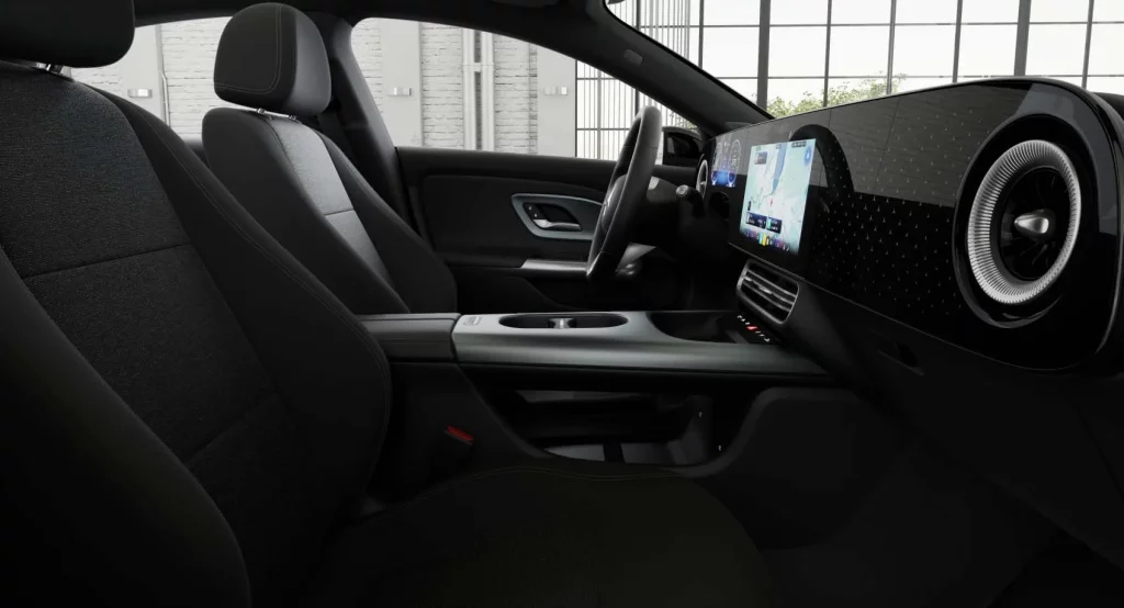Nuevo Mercedes CLA 200: La versión de acceso ya tiene precio en España 6 Motor16 Nuevo Mercedes CLA 200: La versión de acceso ya tiene precio en España