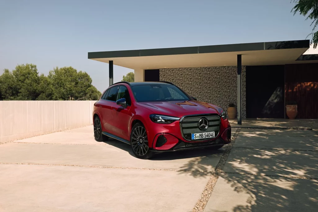 El Mercedes GLC eléctrico, con 707 kilómetros de autonomía, ya tiene precio 10 Motor16 El Mercedes-Benz GLC eléctrico, con 707 km de autonomía, ya tiene precio