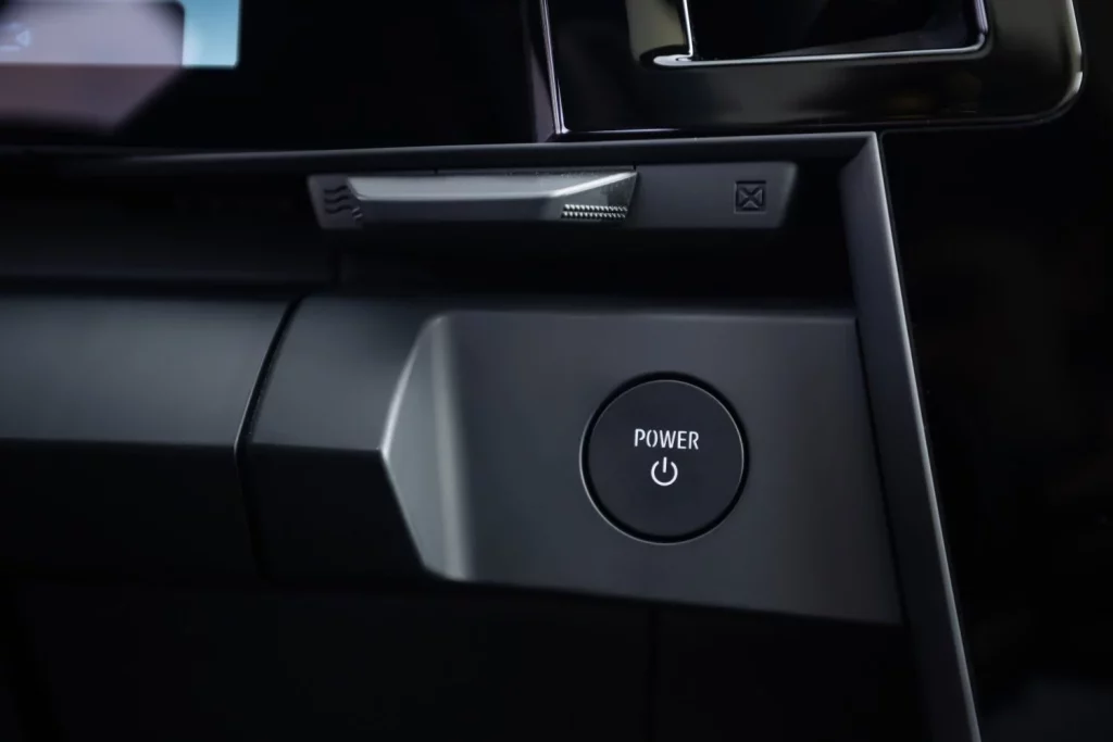 mitsubishi eclipse cross prueba 100 Motor16