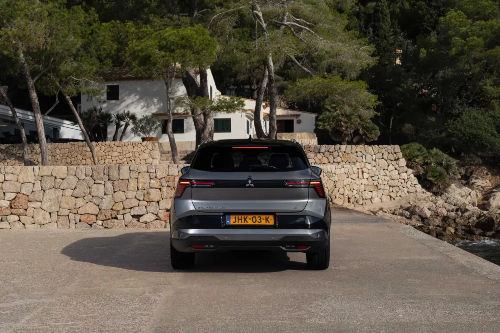 mitsubishi eclipse cross prueba 5 Motor16