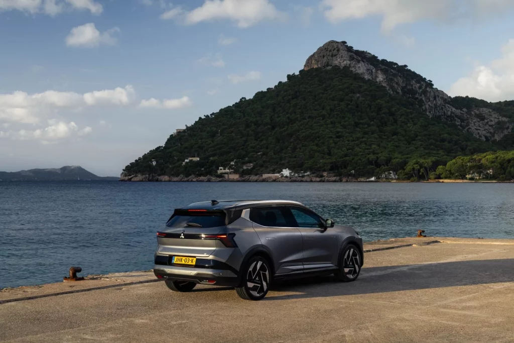 mitsubishi eclipse cross prueba 6 Motor16