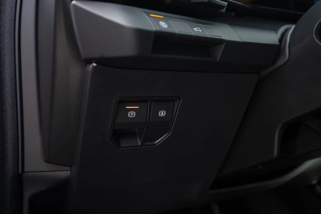 mitsubishi eclipse cross prueba 99 Motor16