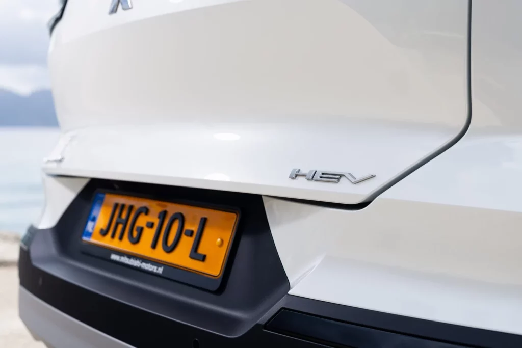 Primera prueba del Mitsubishi Grandis: El “tapado” de los SUV compactos 19 Motor16 mitsubishi grandis 35 Motor16