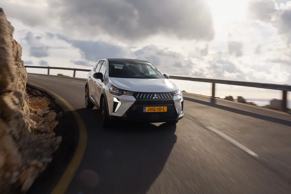 Primera prueba del Mitsubishi Grandis: El “tapado” de los SUV compactos 45 Motor16 Primera prueba del Mitsubishi Grandis: El “tapado” de los SUV compactos